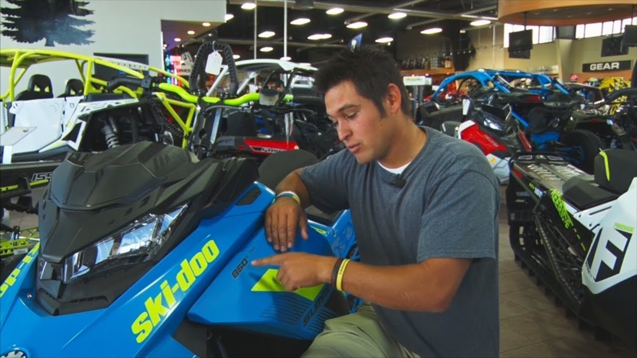 Ski-Doo Summit X vs Freeride Snowmobile Reviews