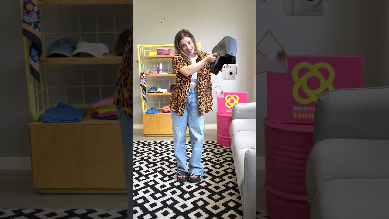 Whats My Bag?! - Petite Jolie