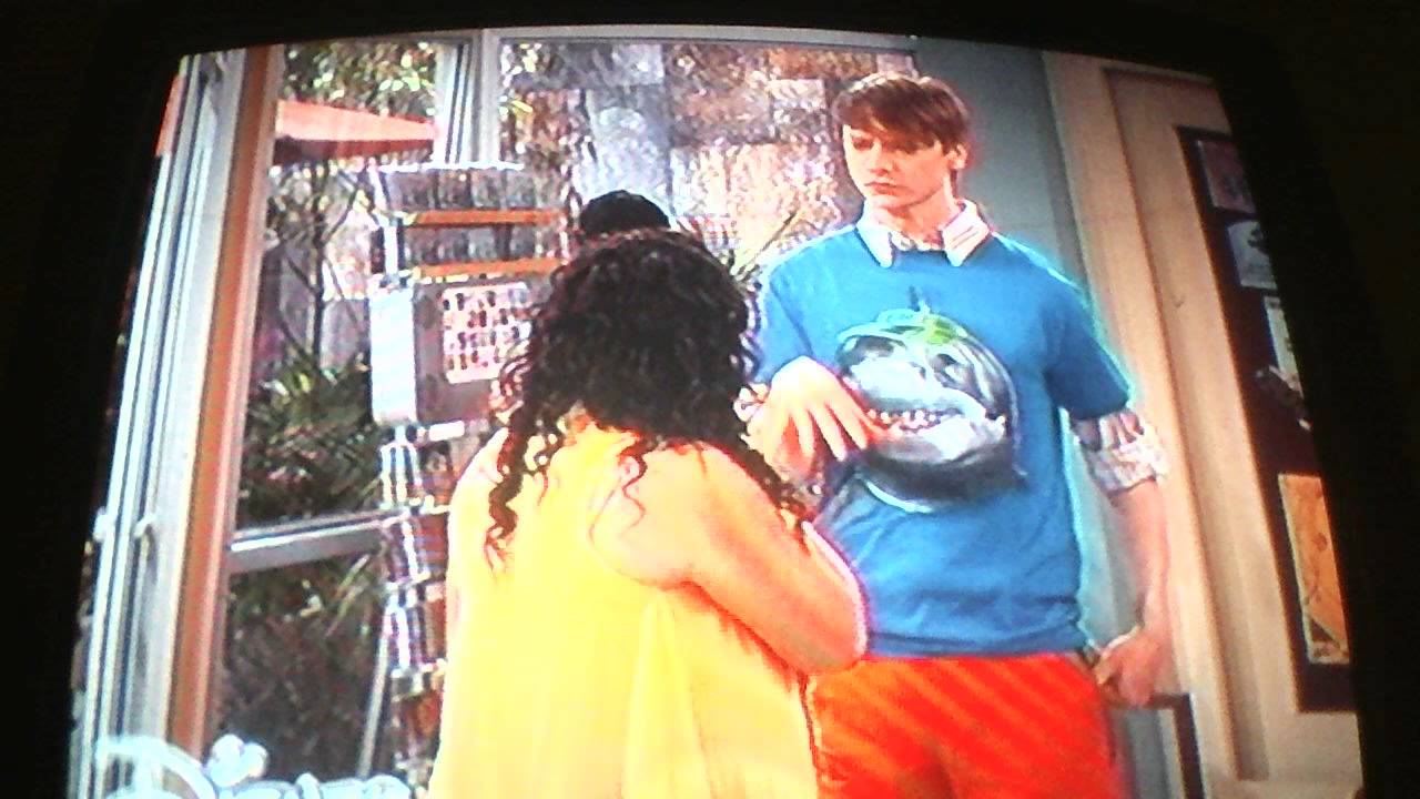 Austin And Ally: Relation Ships And Red Carpets Part 1 of 5