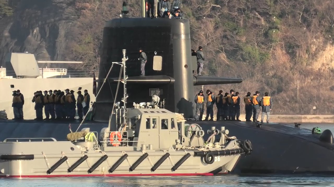 Oyashio-class Submarine Departure | Japan’s Conventional Stealth Power | おやしお型潜水艦 出港