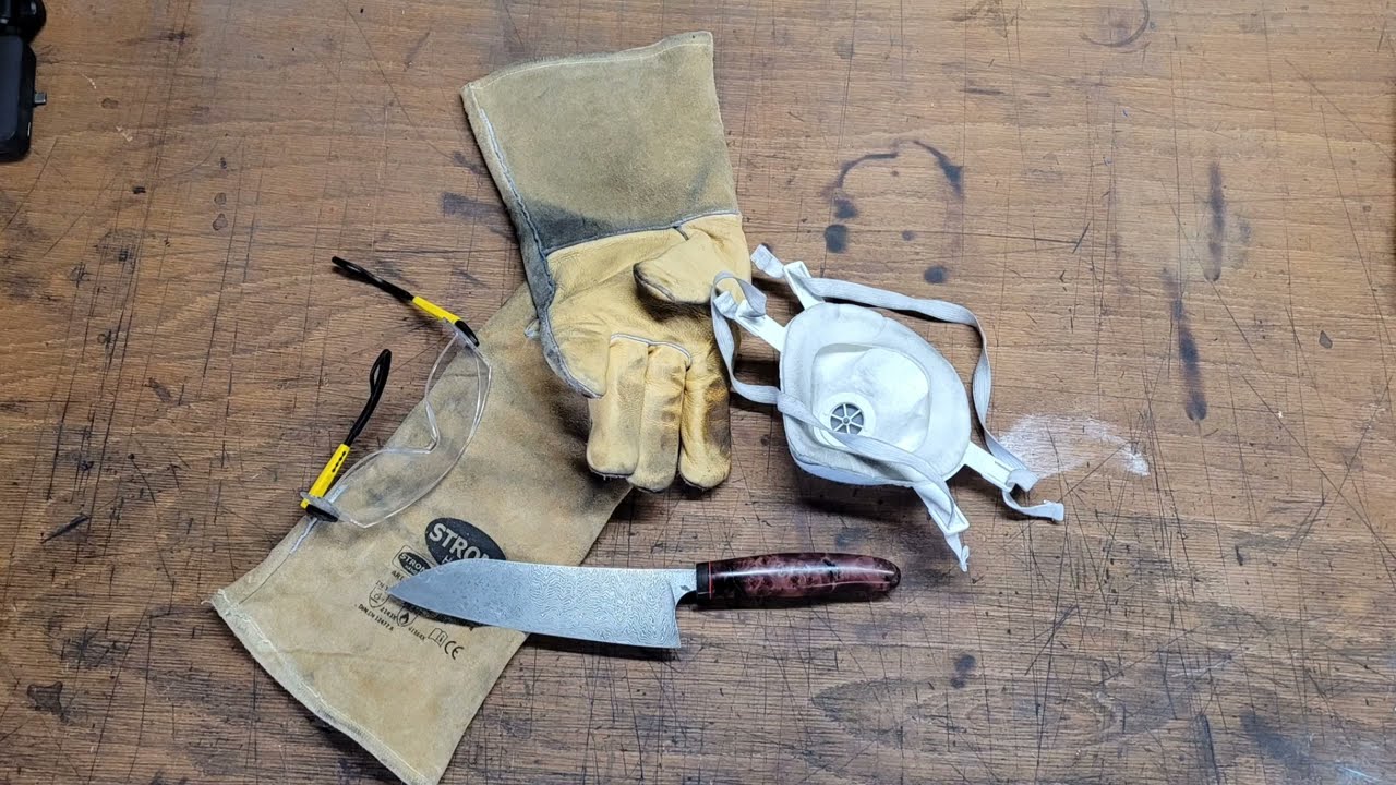 Mein eigenes Damaszenermesser. Drei Tage Schmiedekurs in den Hallen von Schmiedeglut!