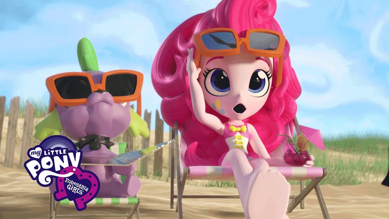 Equestria Girls Minis - Beach Fun | Digital Short