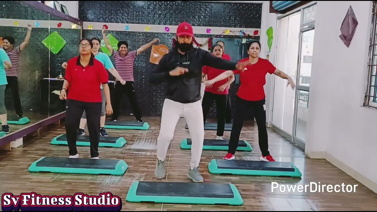 Step Choreography on Padaharellevayasu Megastar Chiranjeevi Song 🔥