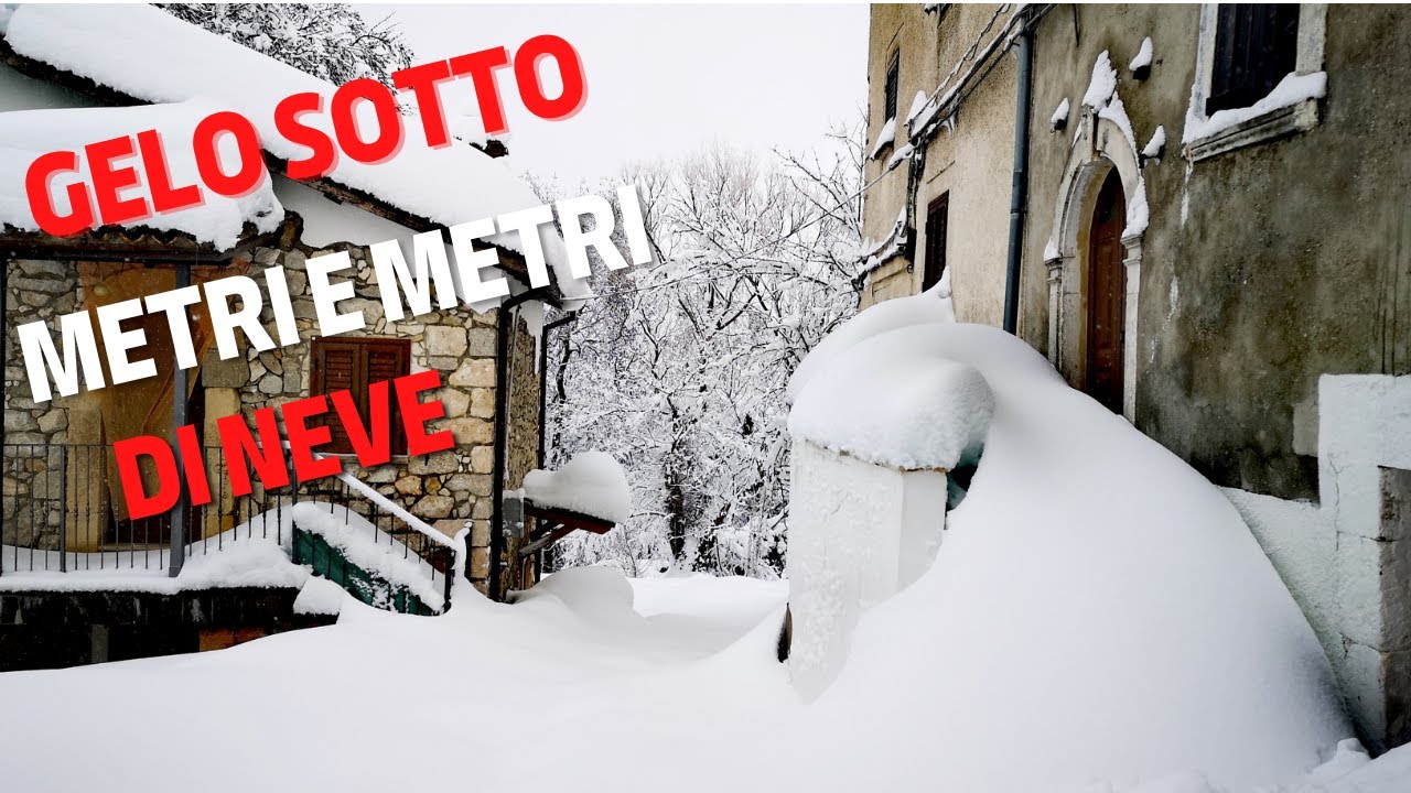 Sotto Metri e Metri Di Neve camper van 4x4 Italy Parco Nazionale Majella Abruzzo