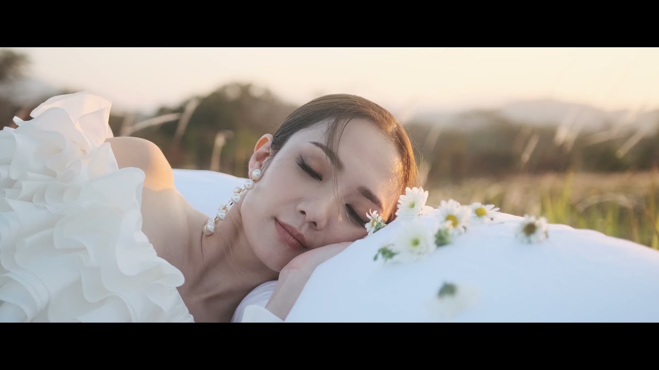 The Wedding Gown X Grace Wong 王君馨 | The Styling Concepts Editorial Shoot