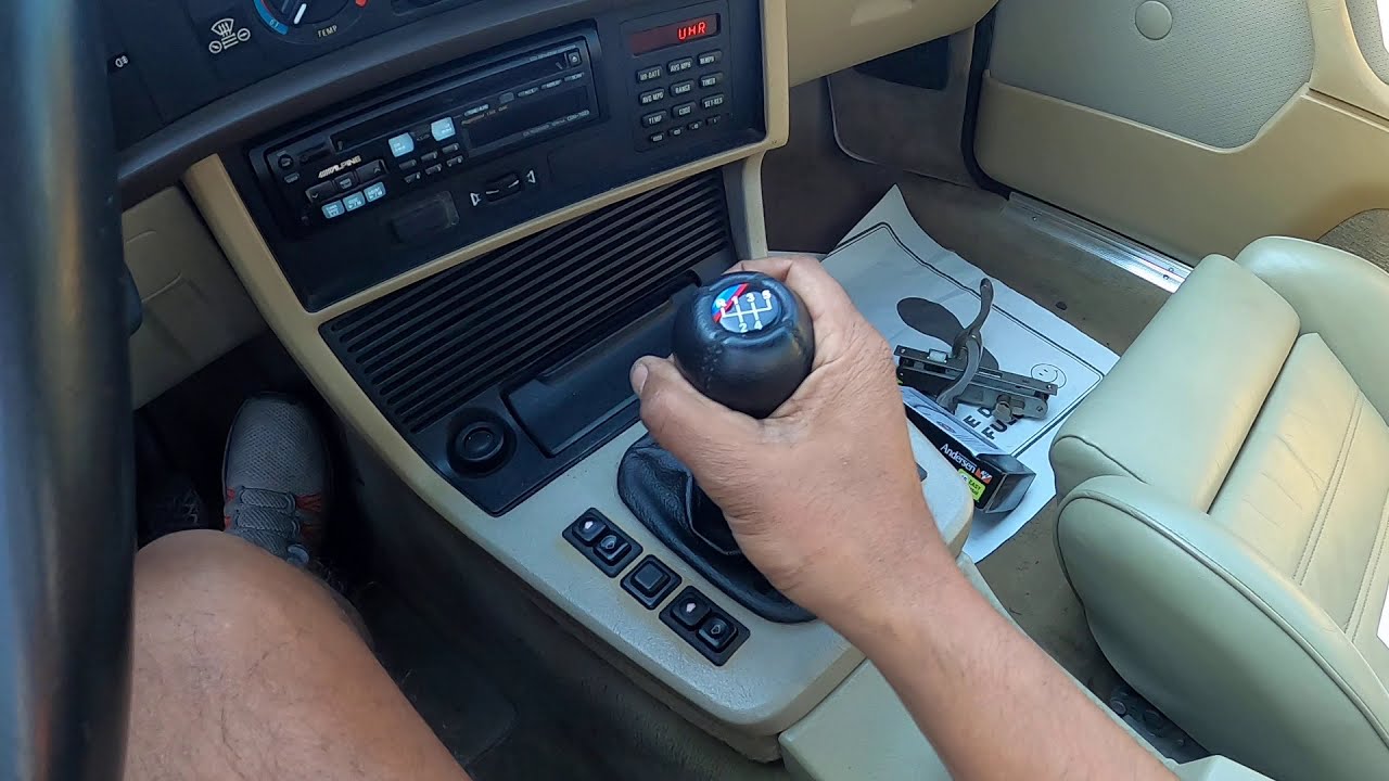 1986 BMW 635CSi E24 Sharknose Drive Along (Stainless Steel exhaust & Ireland Engineering, M30B34)