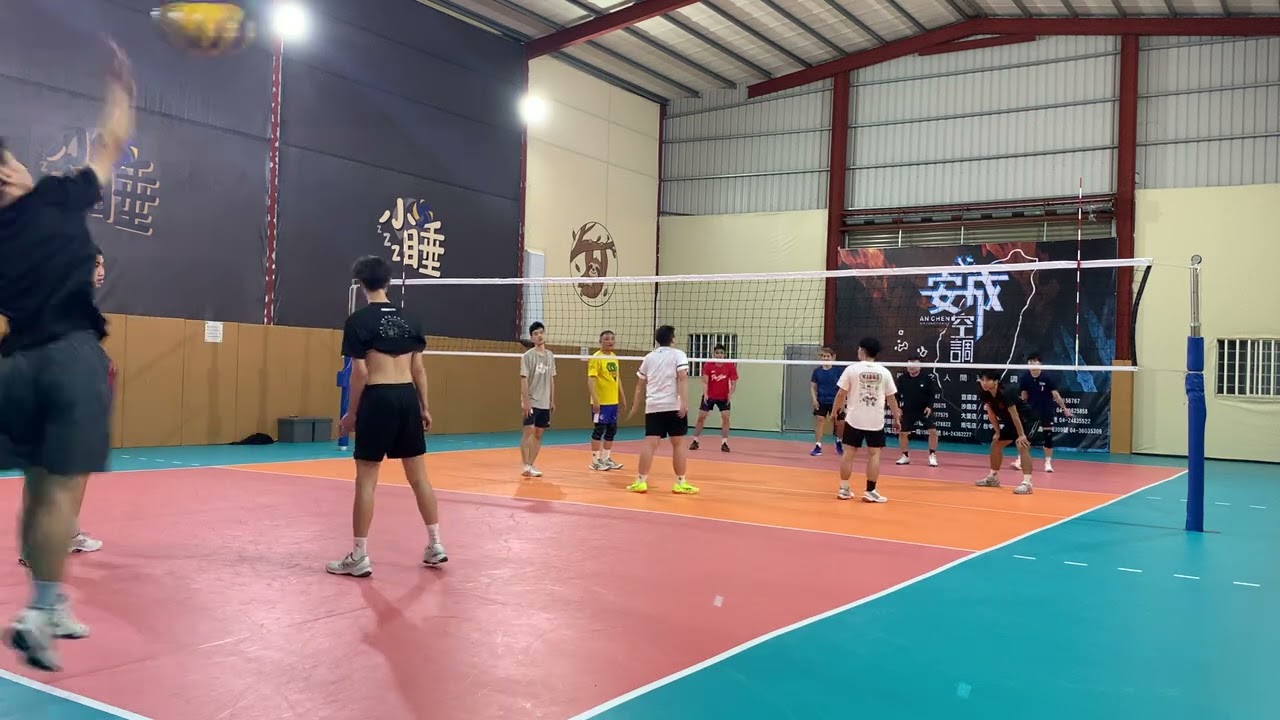 0206 小睡 (裂開) 3-1