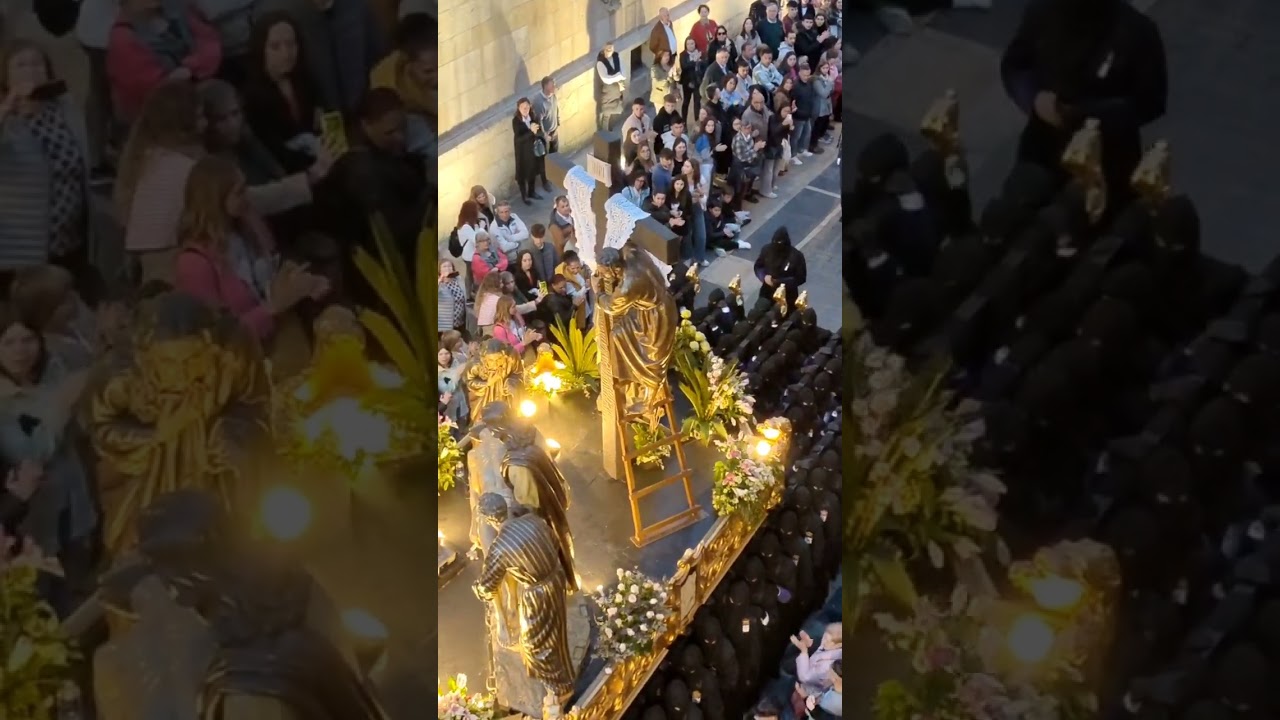 Descendimiento. Procesión Oficial del Santo Entierro. León 2023. AM SCB. ALMA DE DIOS