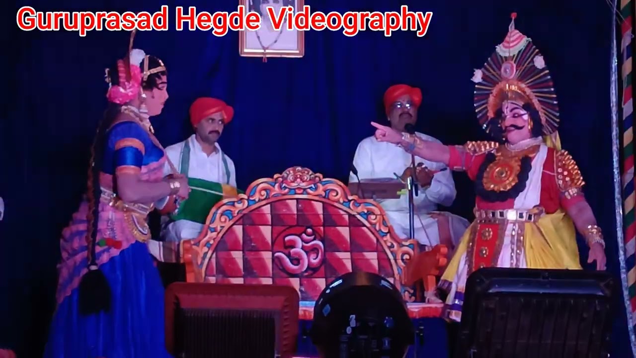 ಸಪ್ನ ಮಂಟಪ ಪ್ರಸಂಗದಲ್ಲಿ ಮೂಡುಬೆಳ್ಳೆ ಅವರ ಪದ್ಯಕ್ಕೆ ಈಶ್ವರ ನಾಯ್ಕ್ ಮಂಕಿ ಹಾಗೂ ಪ್ರದೀಪ್ ನಾರ್ಕಳಿ ಪ್ರವೇಶ🥰🥰