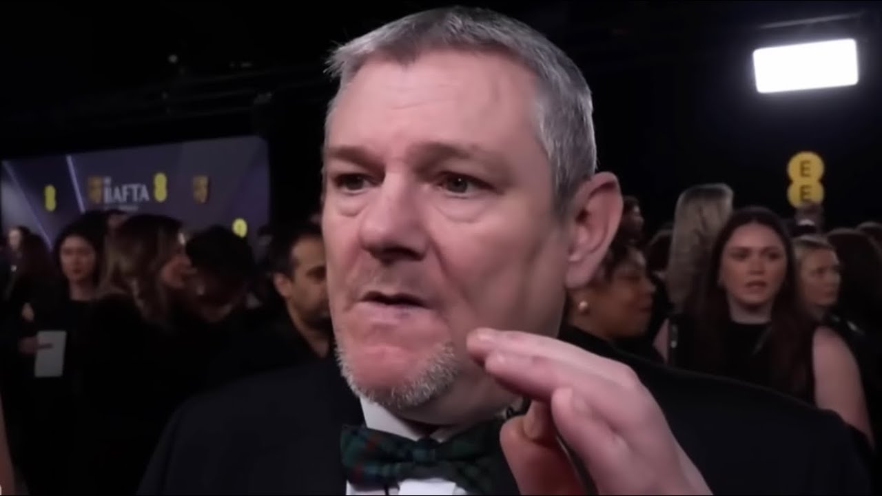 Screaming Slurs at an Award Show is Crazy 