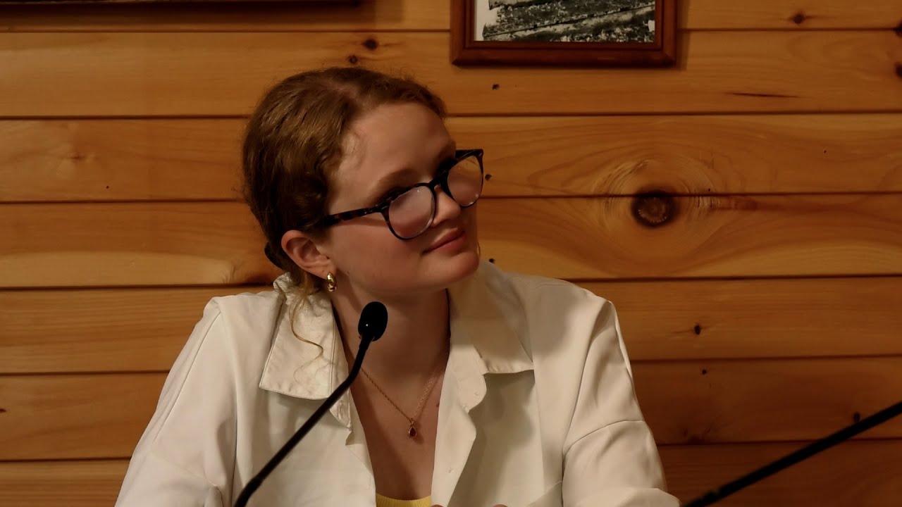Episode 510B - Maggie's Graduation - From the Woodshed