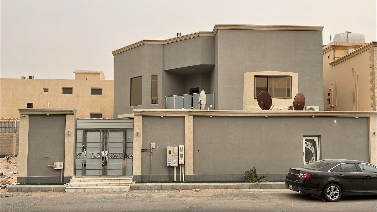 فيلا + شقة حي السلمانية مساحة 600م السعر مليون و 700 الف تواصل معنا 0501909979