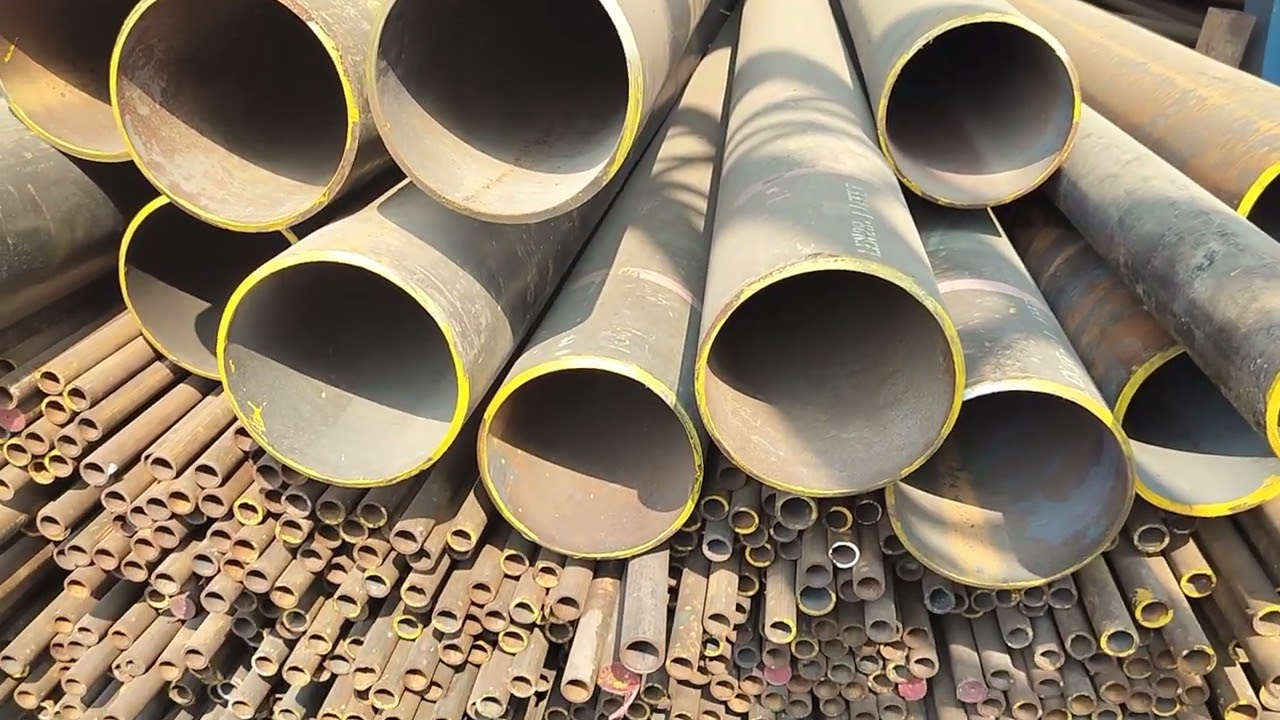 MS Seamless / Round Pipe MS ERW Pipe / Round Pipe Make: Jindal/ Tata / ISMT / Hi -Tech / Other Pipes