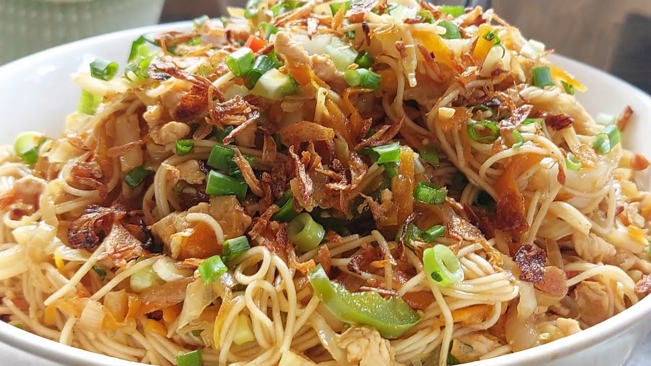 Easy FRIED MEE SUAH recipe.  You must try this easy and delicious..#jojo #friedmee