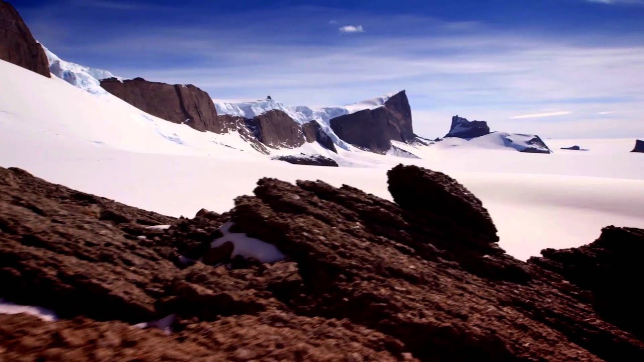 Trailer DMFF - Red meets White documentary @ 4th Dutch Mountain Film Festival