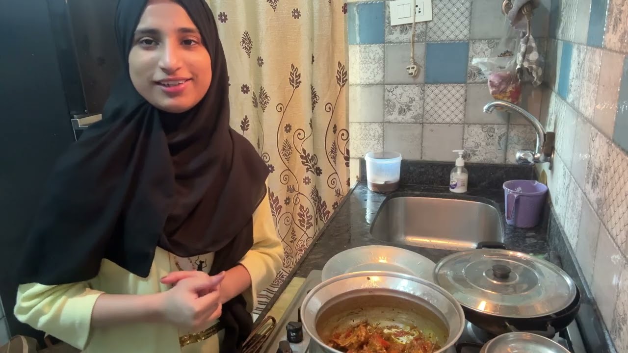 Shavaki ne banayi Murgi chawal | fir meri tabiyat kharab hui | mei dawai leke aayi |