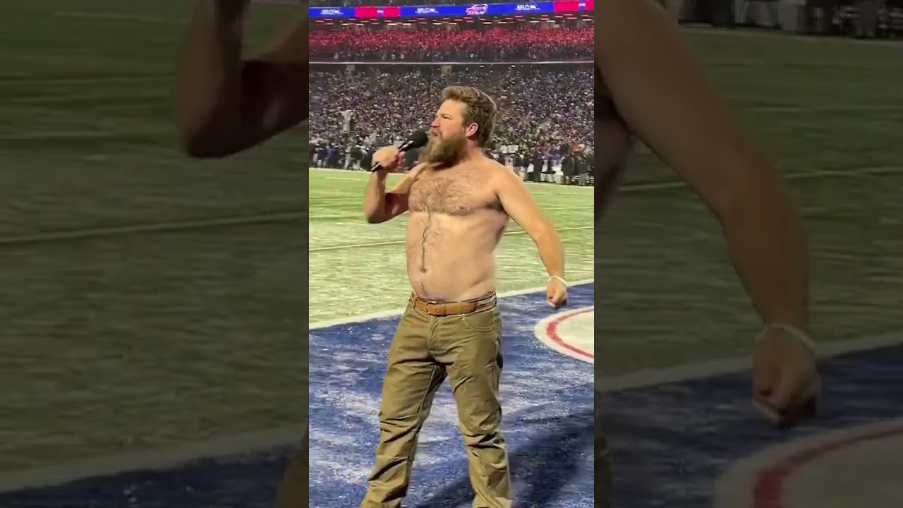doing whatever to fire up the crowd 😂 #ryanfitzpatrick #buffalo #bills #nfl #nflplayoffs