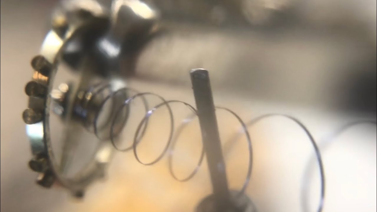 UNTANGLING &ldquo;hairspring&rdquo; on wrist watch