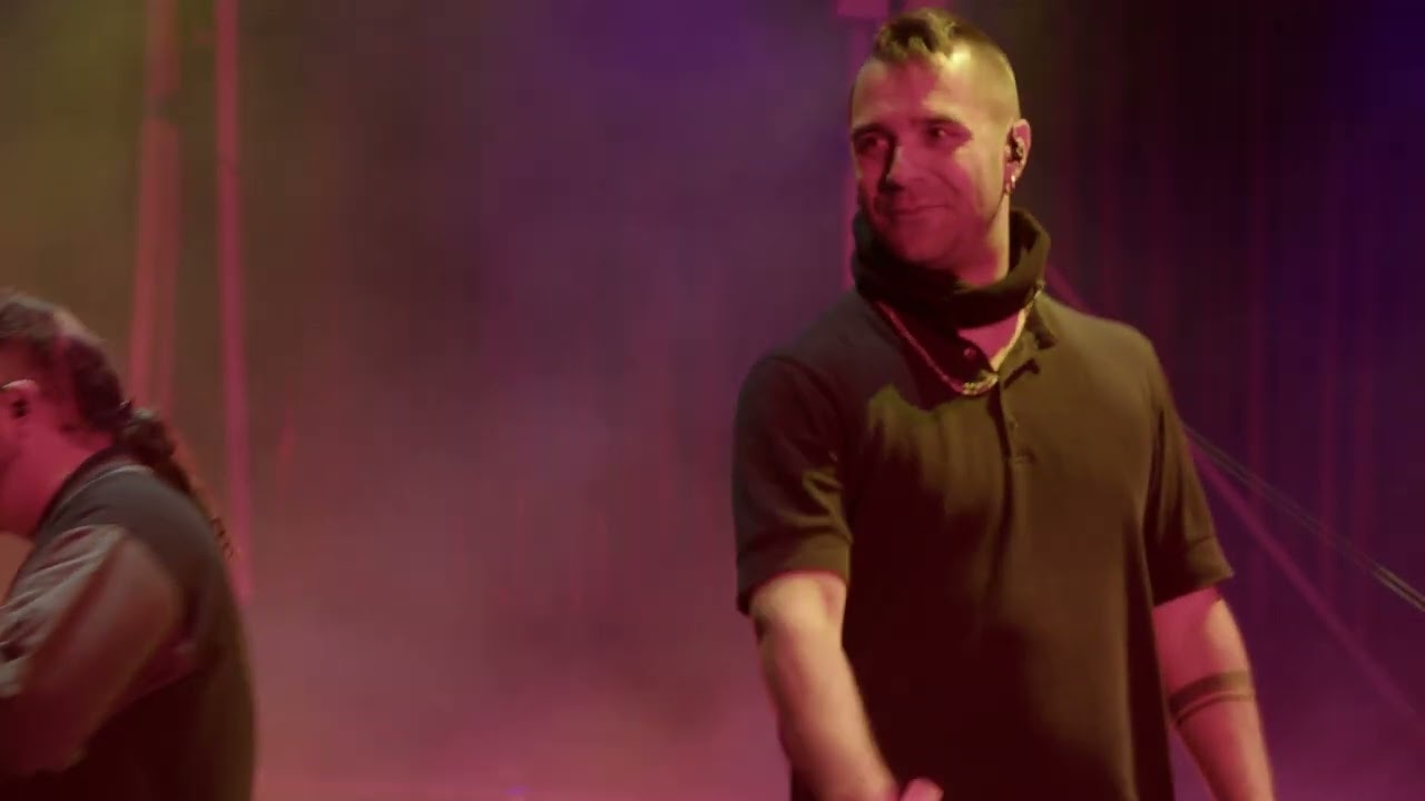 Lágrimas de sangre - Voy a celebrarlo - Directo en Viña Rock 2024