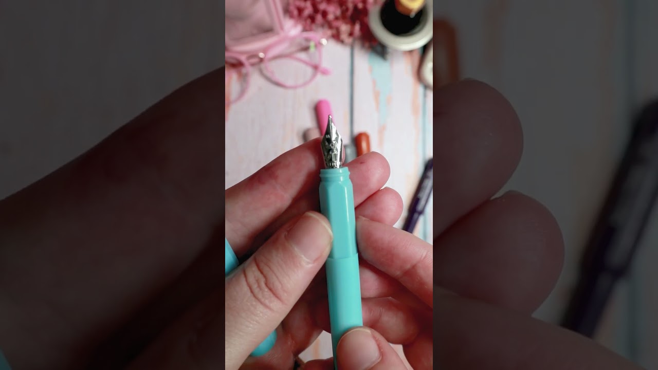 Parte de mi colecci&oacute;n de Carousel de iniciaci&oacute;n de @ferriswheelpress3796  #papeleria #fountainpen