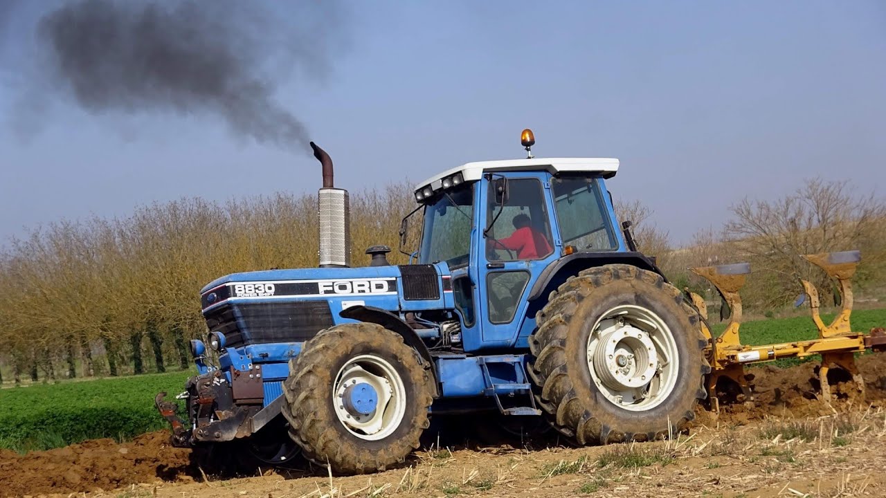 Ford 8830 Power Shift | Trivomere MORO Aratri