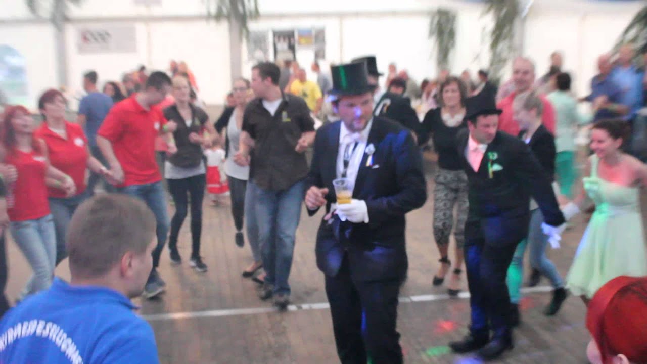 62. Kirmes in Bindersleben - Kirmesgesellschaften tanzen 500 Miles
