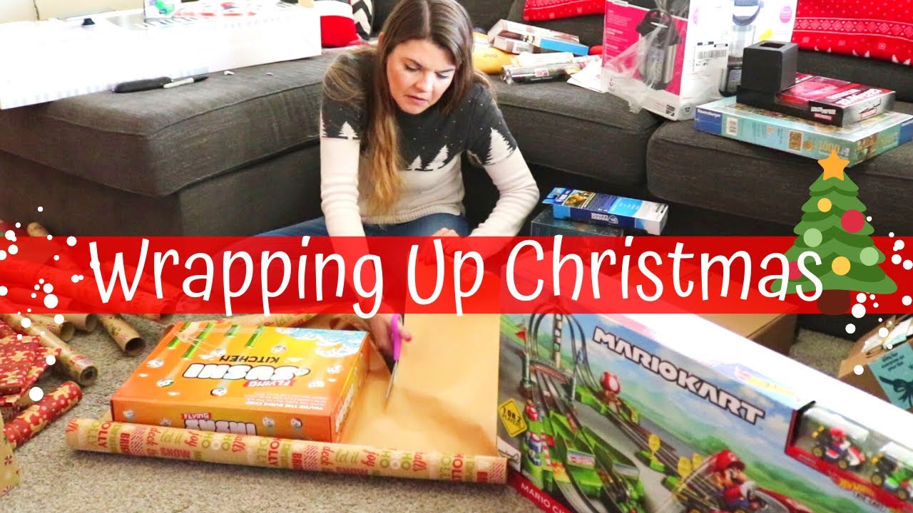 WRAPPING CHRISTMAS PRESENTS // Christmas Music // Christmas Time