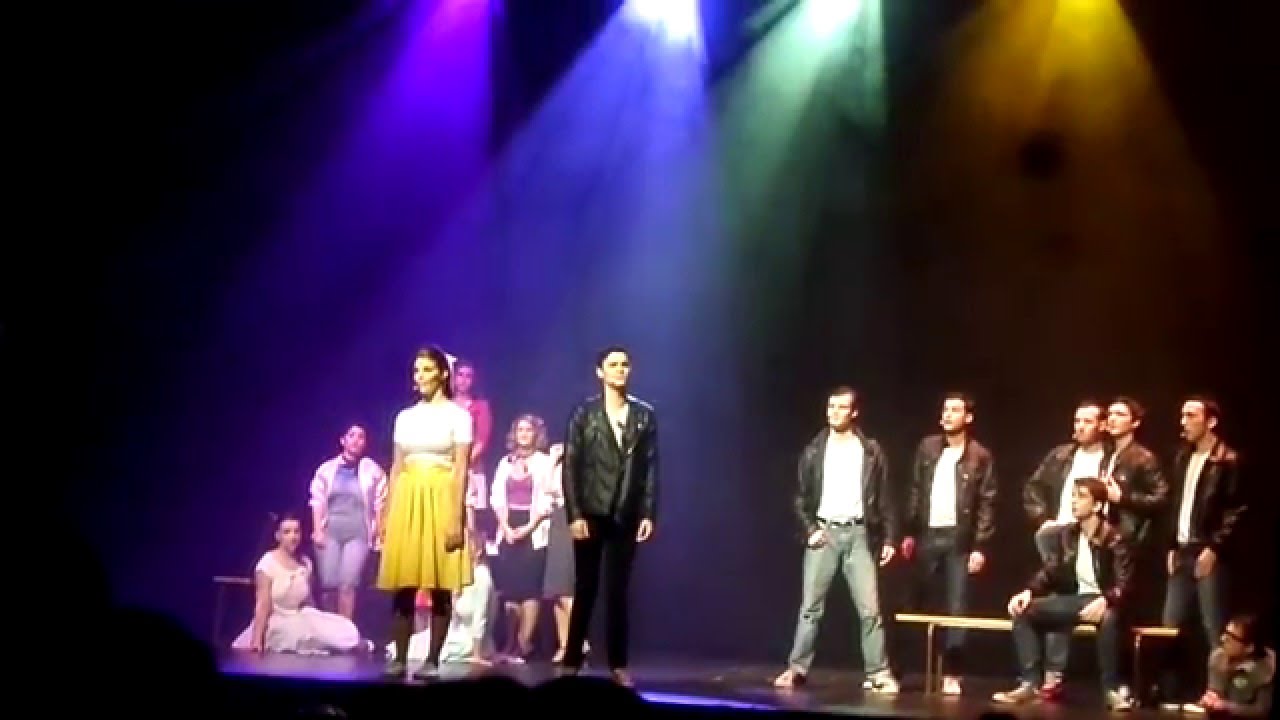 Summer Nights - Grease - AICOM décembre 2015