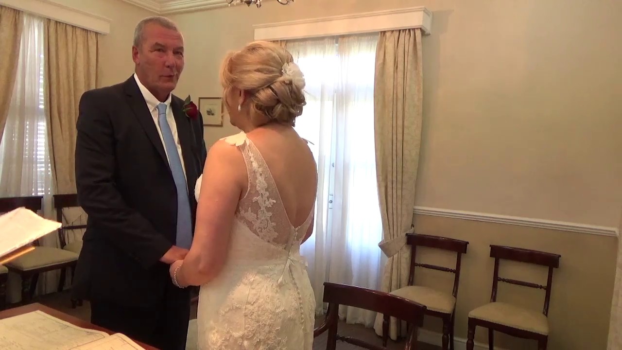 Registry Office Marriage in Gibraltar - www.sweetgibraltarweddings.com