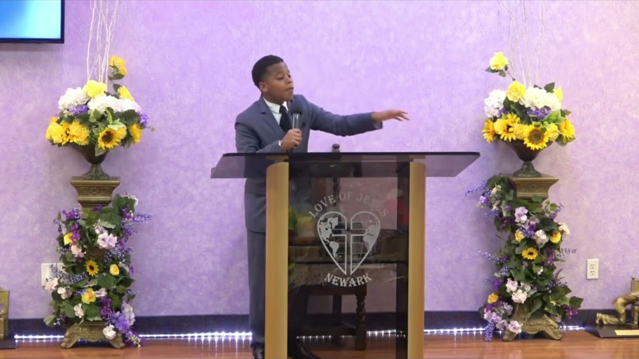 Hilton Rawls III - Holy Living Can’t Be Duplicated  🔥(HE IS ANOINTED AND ON FIRE!!!)