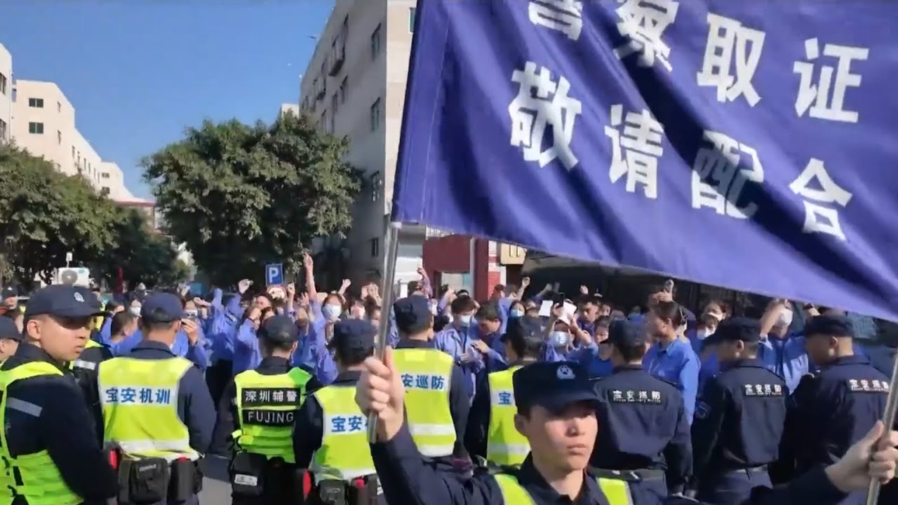Rare glimpse of Chinese citizens fighting back against the regime