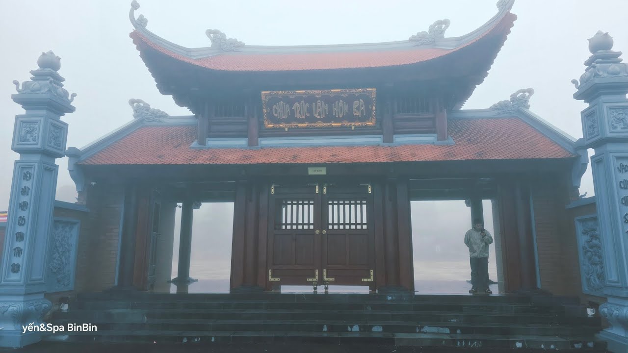 Chùa Trúc Lâm - Hòn Bà  ( Nha Trang )