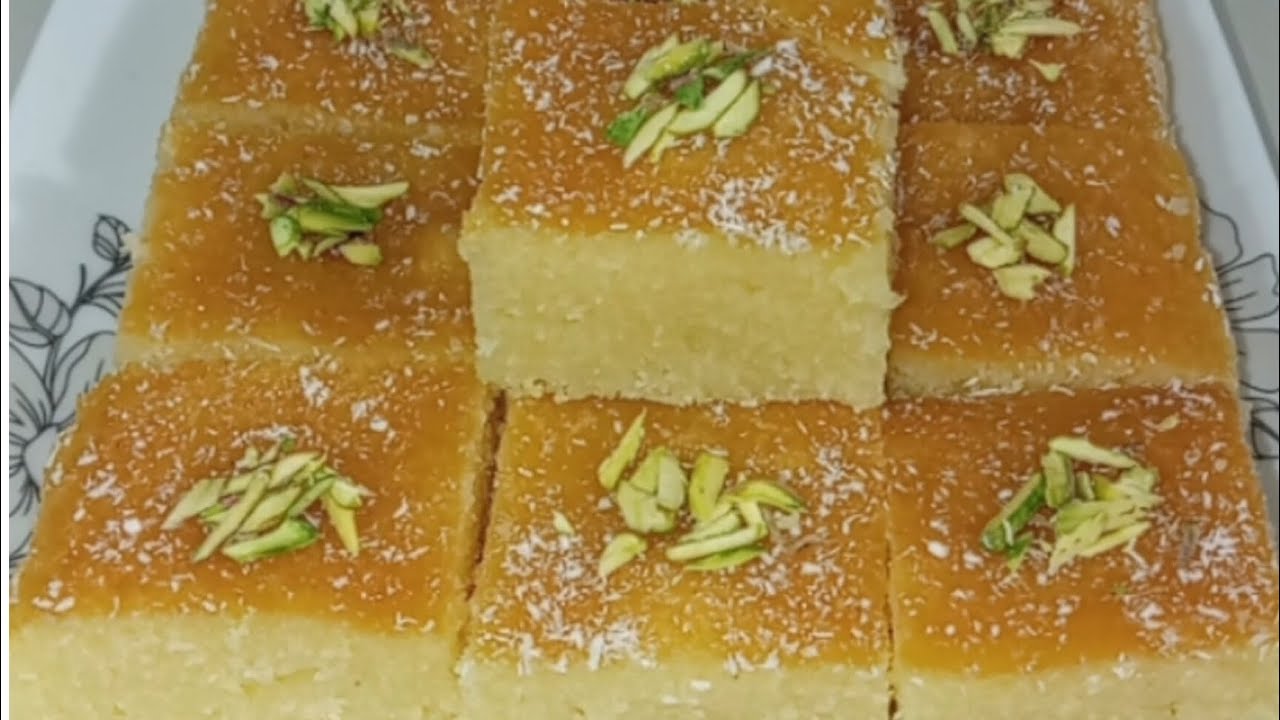 গ্যাসের চুলায় ঐতিহ্যবাহী এরাবিয়ান ডেজার্ট বাসবুসা/মিষ্টি কেক তৈরির সহজ রেসিপি। 