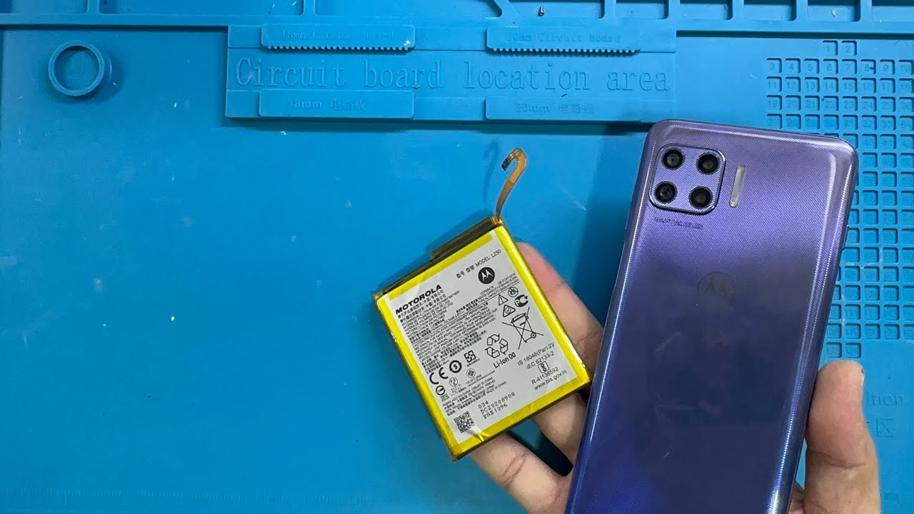 Como trocar a bateria Do Motorola Moto G 5G Plus | Bateria Moto G 5G Plus inchada