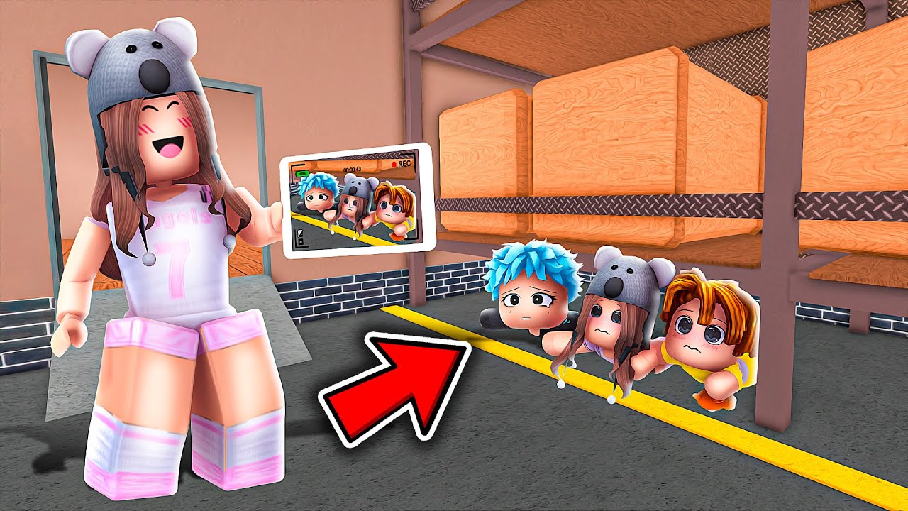 Using Cameras To CHEAT In Murder Mystery 2 Hide & Seek!