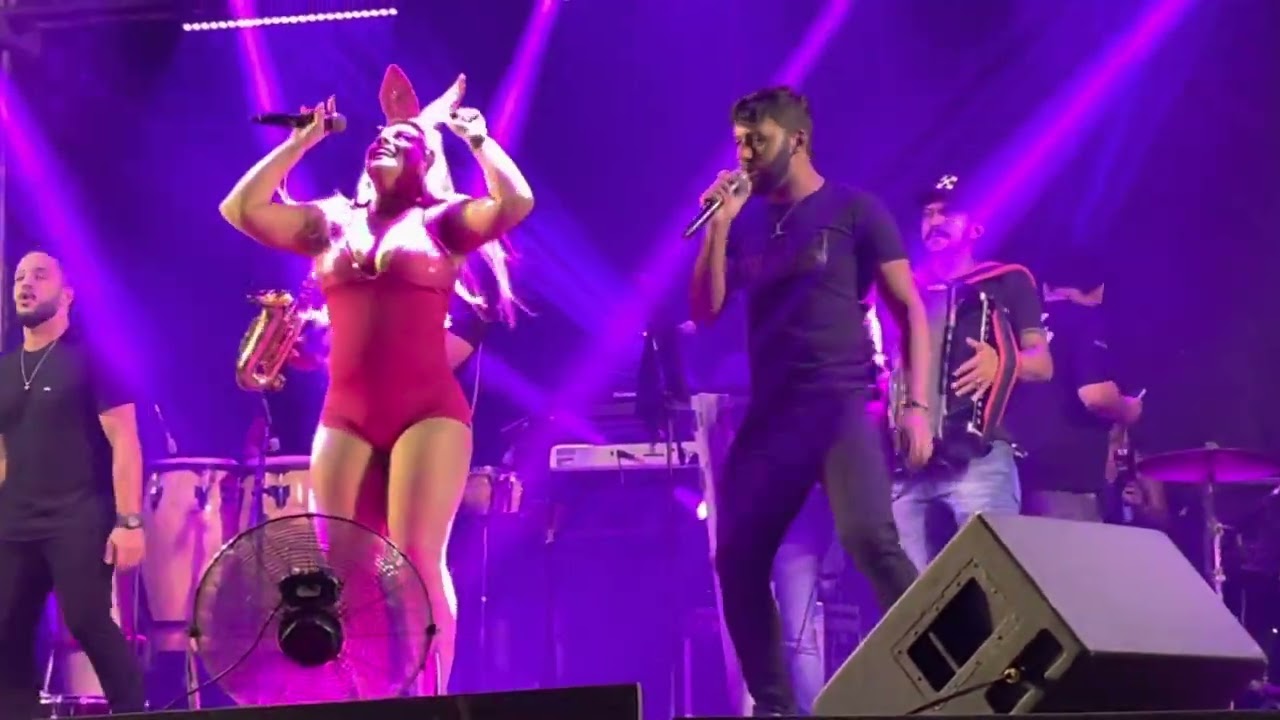 É o coelhinho. Nathalia e forro do moido em verdejante-PE @clubdovaqueiroo