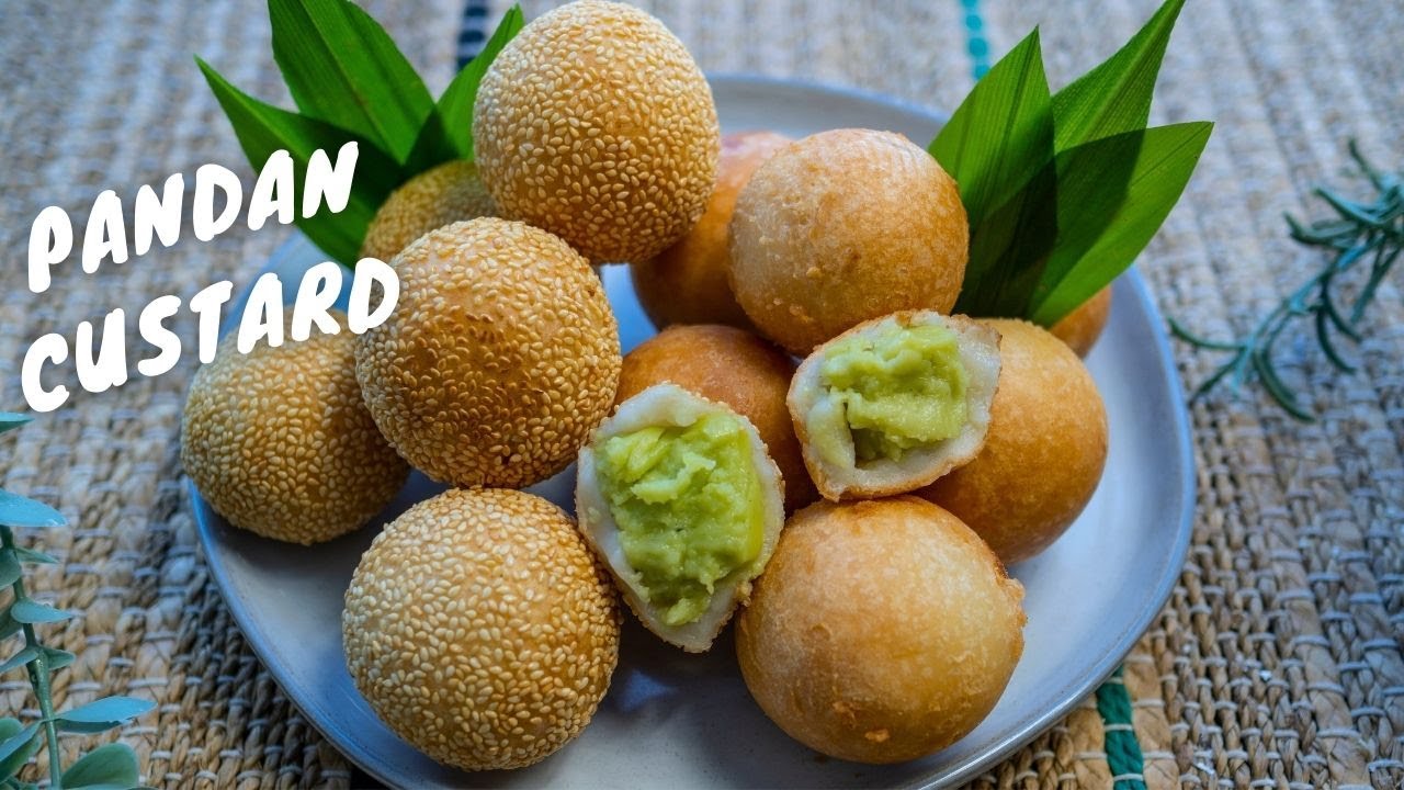 PANDAN CUSTARD GLUTINOUS SESAME BALLS