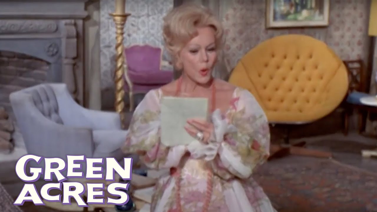 Hooterville's New Psychologist, Dr. Lisa | Green Acres