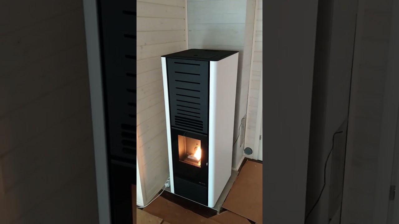 Piec na pelet pellet piecyk kominek koza na pellet Karen 9 kW z nadmuchem duży zasobnik