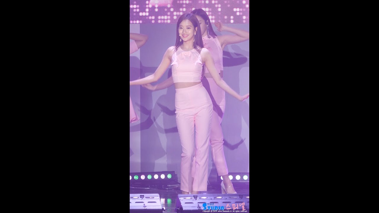 180331 에이프릴 '손을 잡아줘 ' 나은 직캠 APRIL Naeun fancam - Take My Hand (강화 K-POP 콘서트) by Spinel