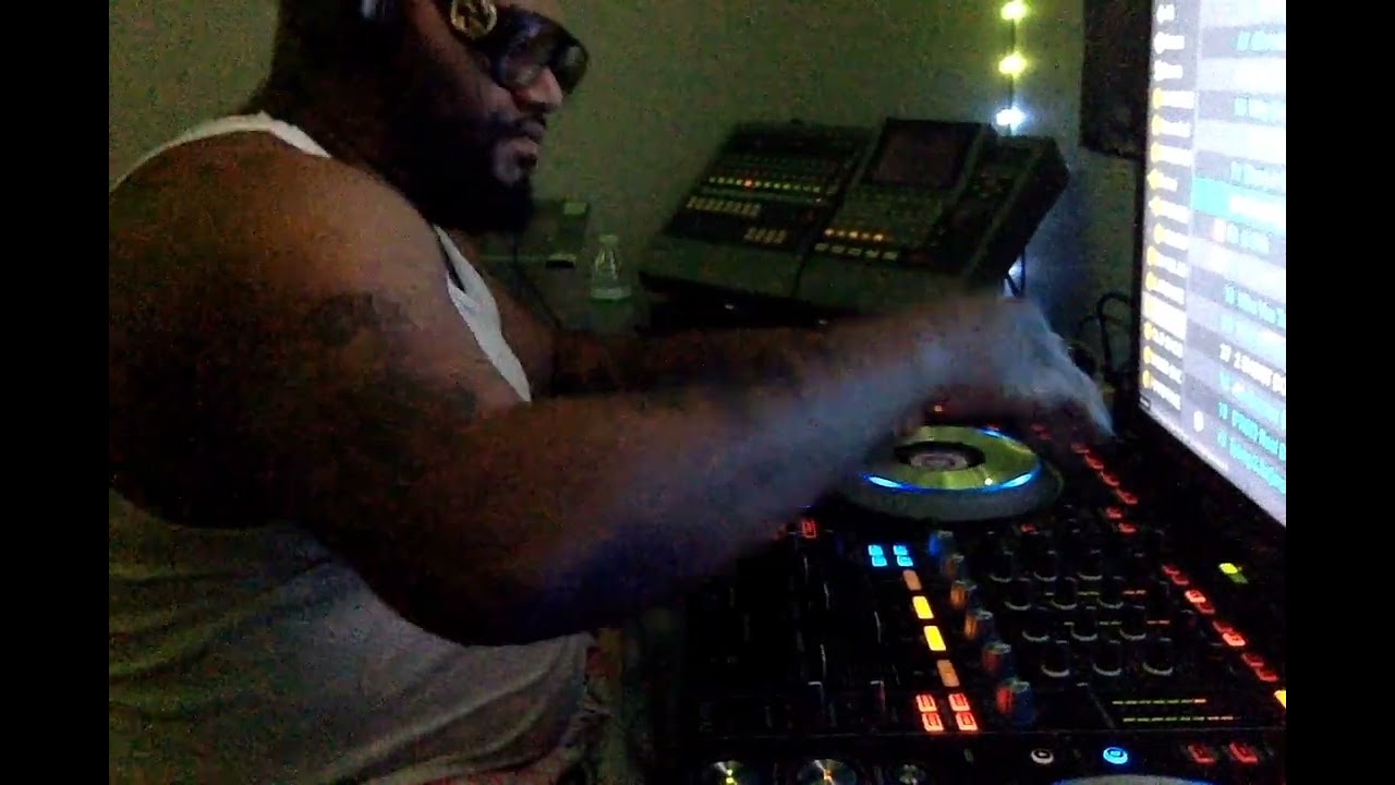 DJ HILL HILL GOIN LIVE PT.2 