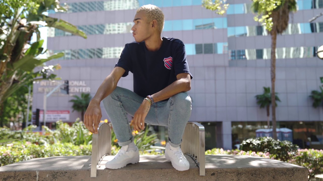 Unboxing three iconic K-Swiss classic sneakers.