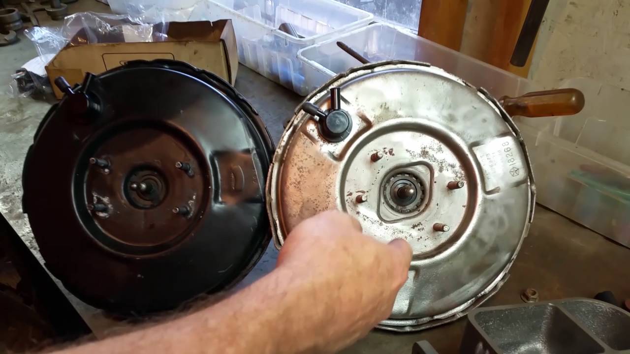 MOPAR BOOSTER 1970-1971 E-BODY DIFFERENCES by TheRamManINC.com
