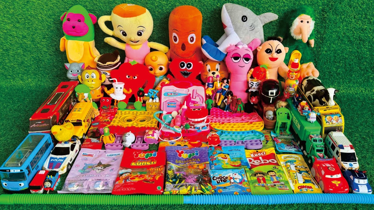 Hunting Es Krim Masak Masakan Dokteran Permen Yupi Baby Shark Marsha and The Bear Bebek Ikan 12