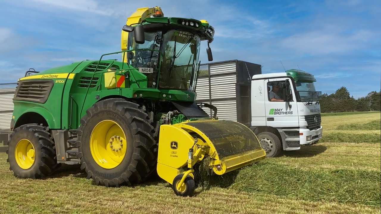 NEW John Deere 9700i Forage Harvester | Grass Silage