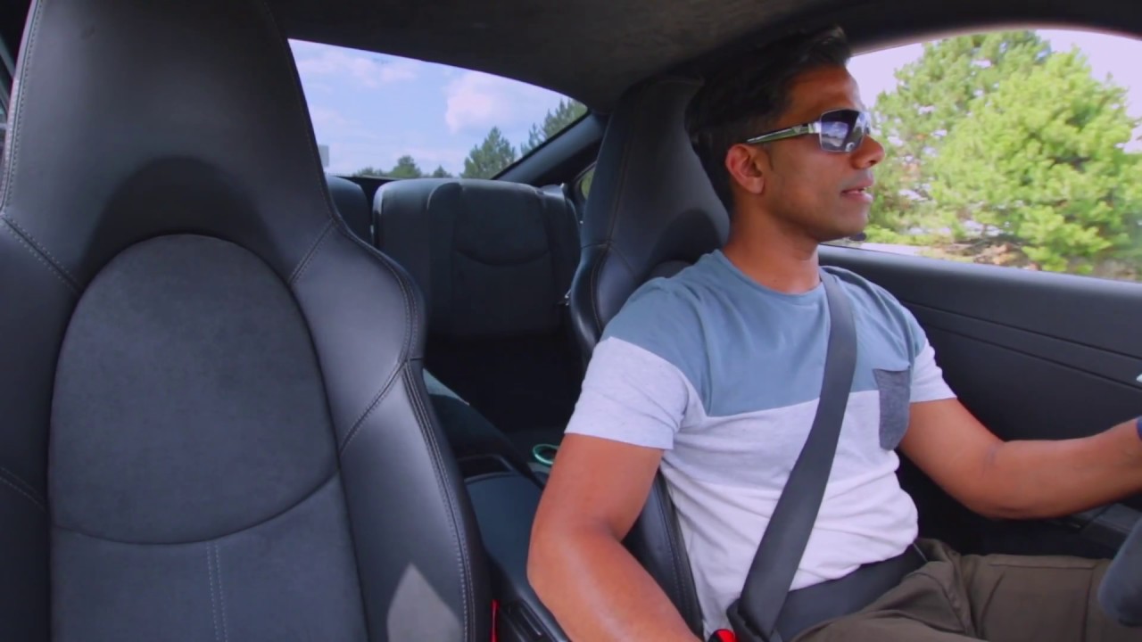 Driving A Porsche 911 Carrera GTS (997.2)