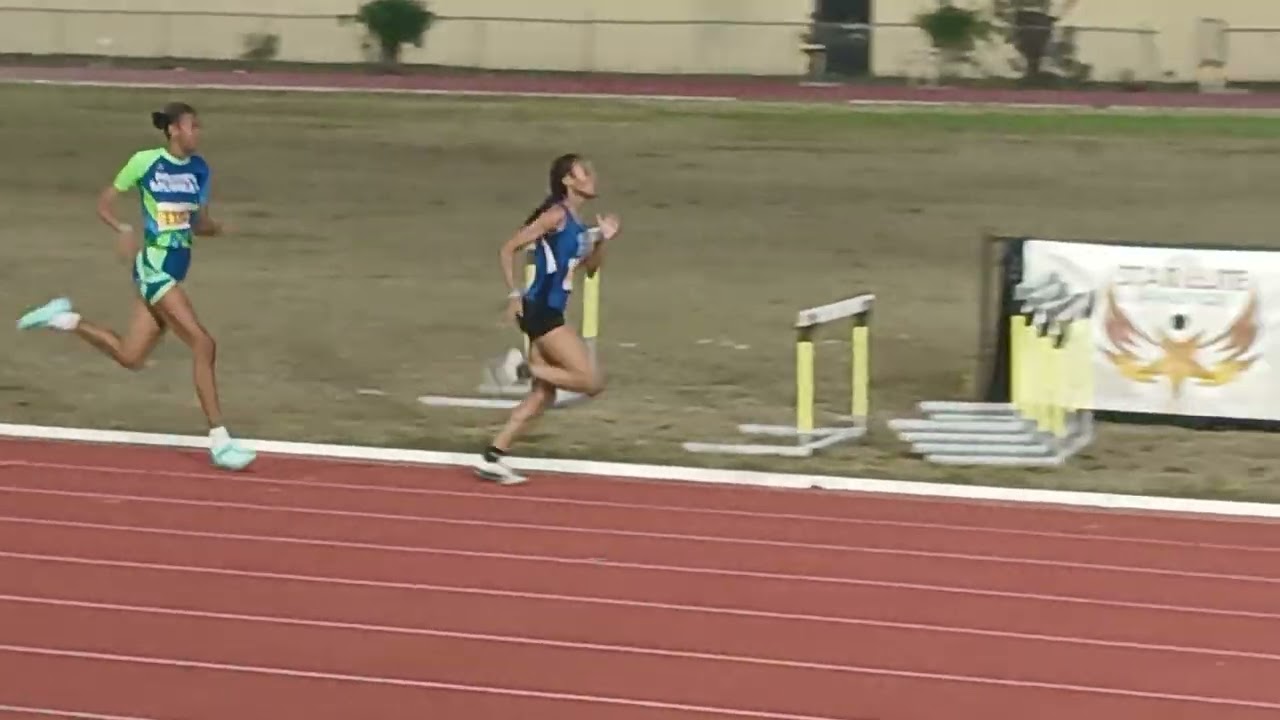 24th JANUARY 2026, Star Trackers Meet. Under 20 girls 800m. T.A.ROBINSON stadium Nassau Bahamas 