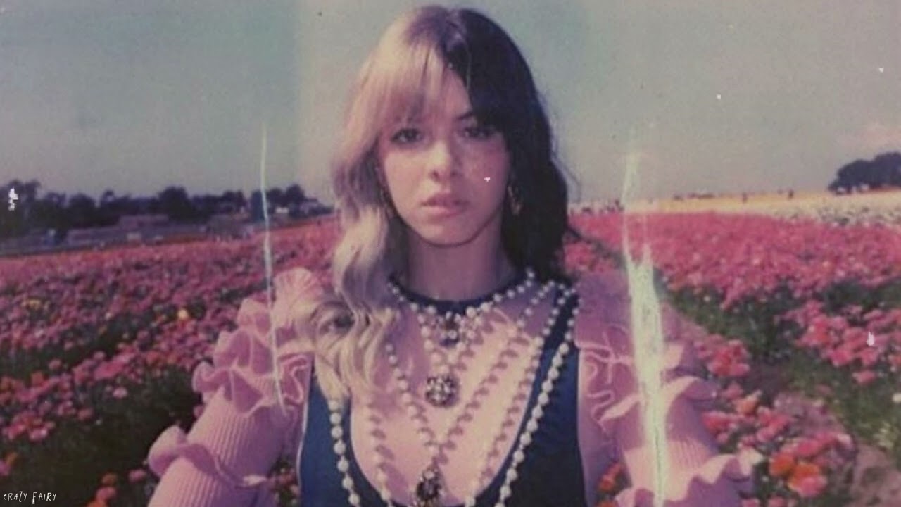 Strawberry Fields • Melanie Martinez (2014 Unreleased) [Sub. Español + Lyrics]