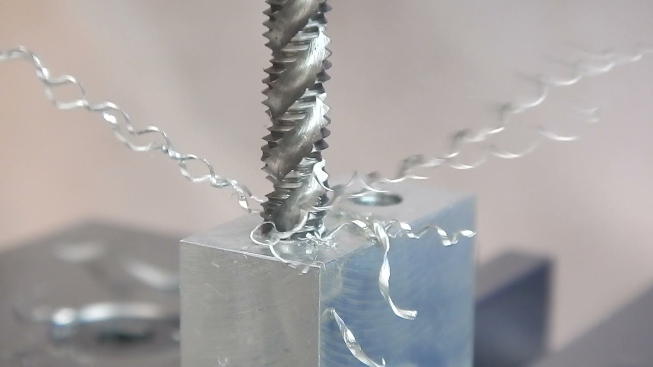 ROSCADO - MACHUELO EN FRESADORA CONVENCIONAL