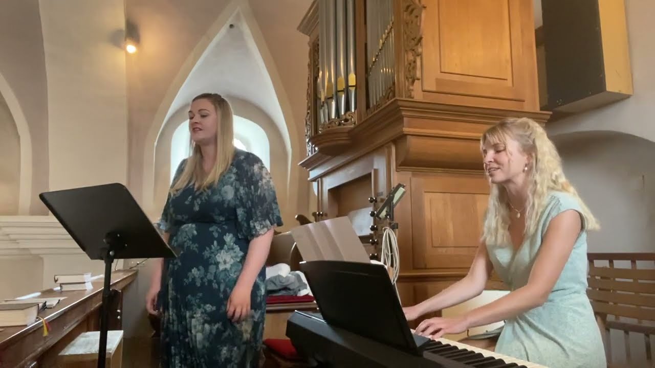 Leiwand - Edmund Cover (Herzensfreude) Hochzeitssängerin Jana Haidecker